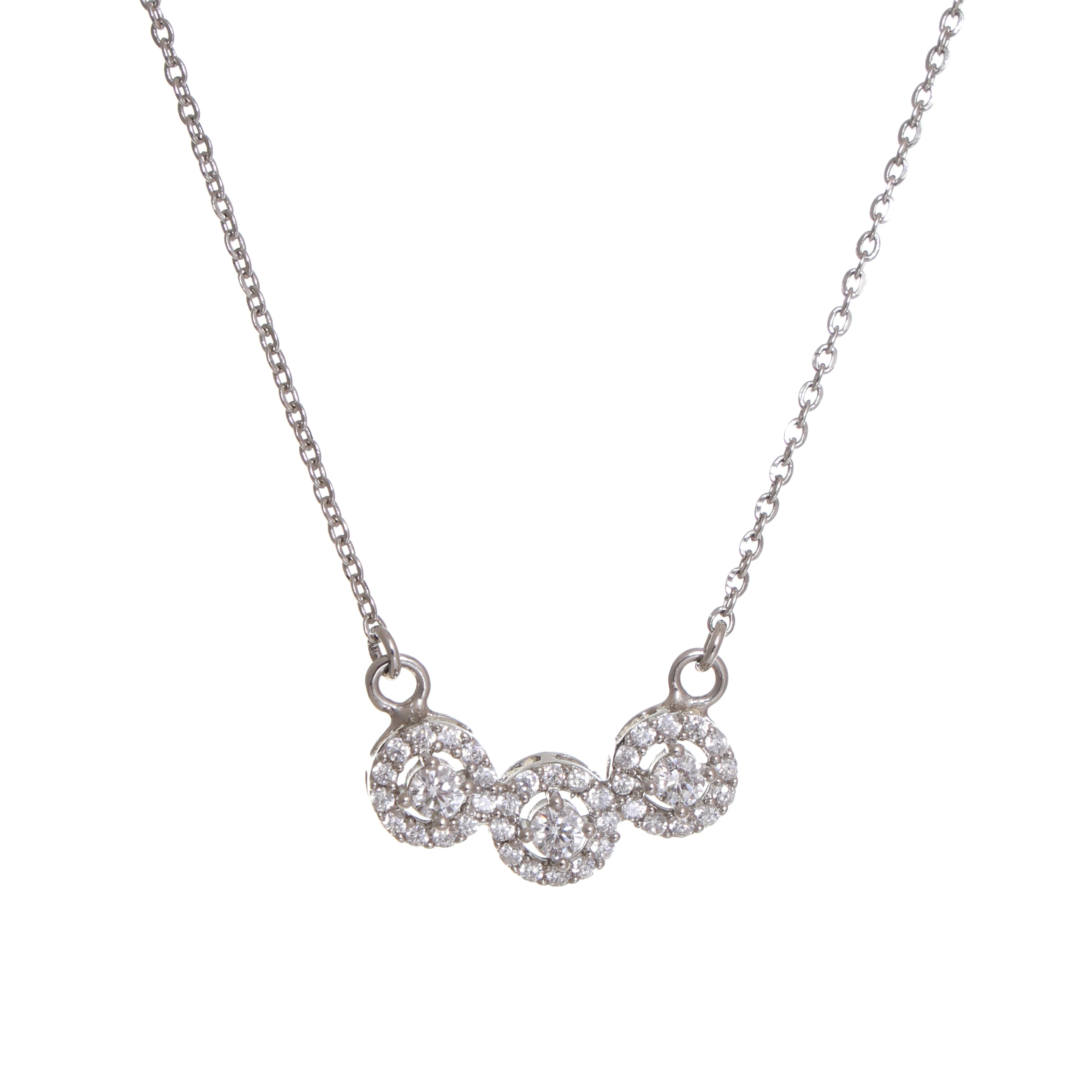 Triple Gleam – Dainty Triple-Crystal Pendant Necklace
