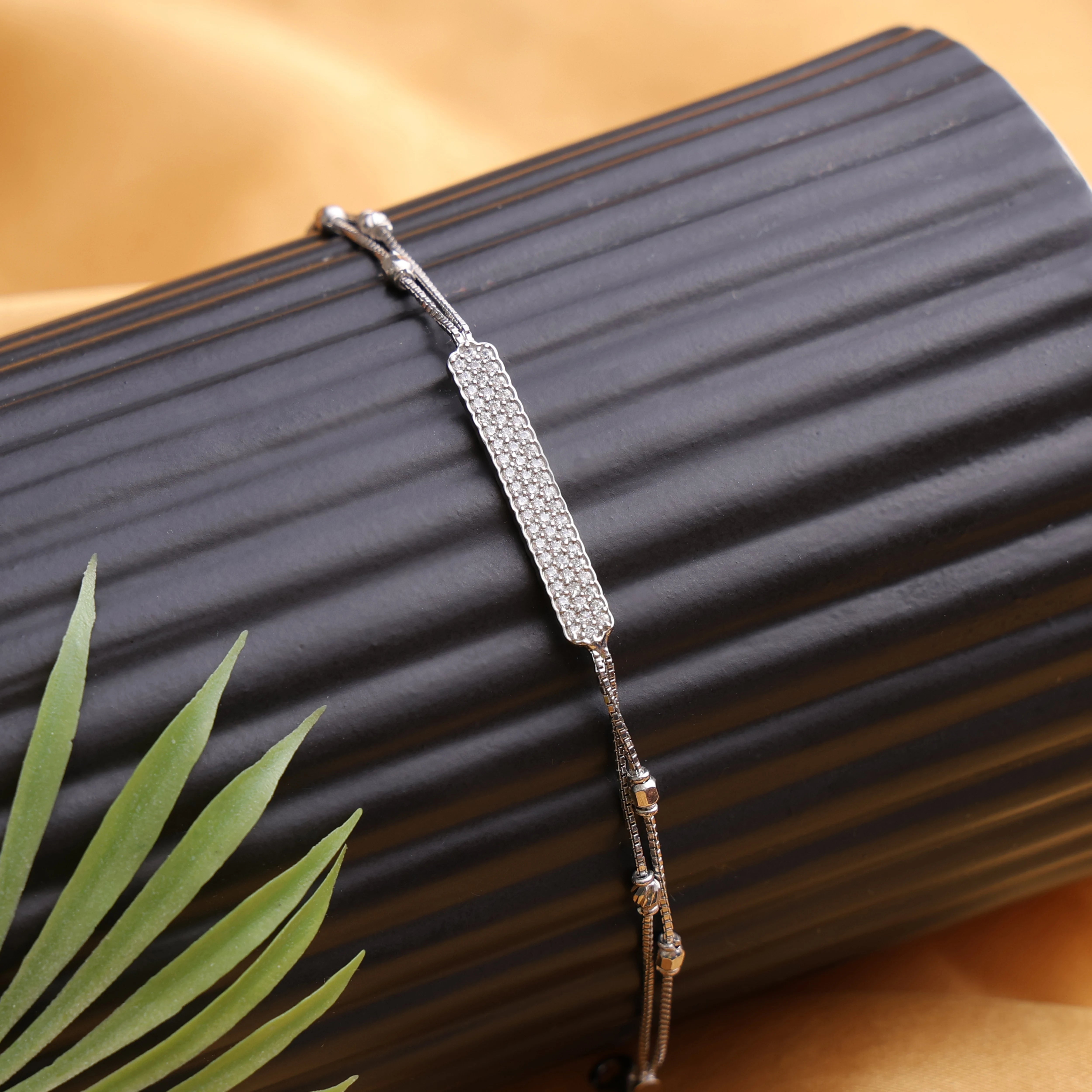 Twinkle Bar – Sleek Crystal Bar Bracelet