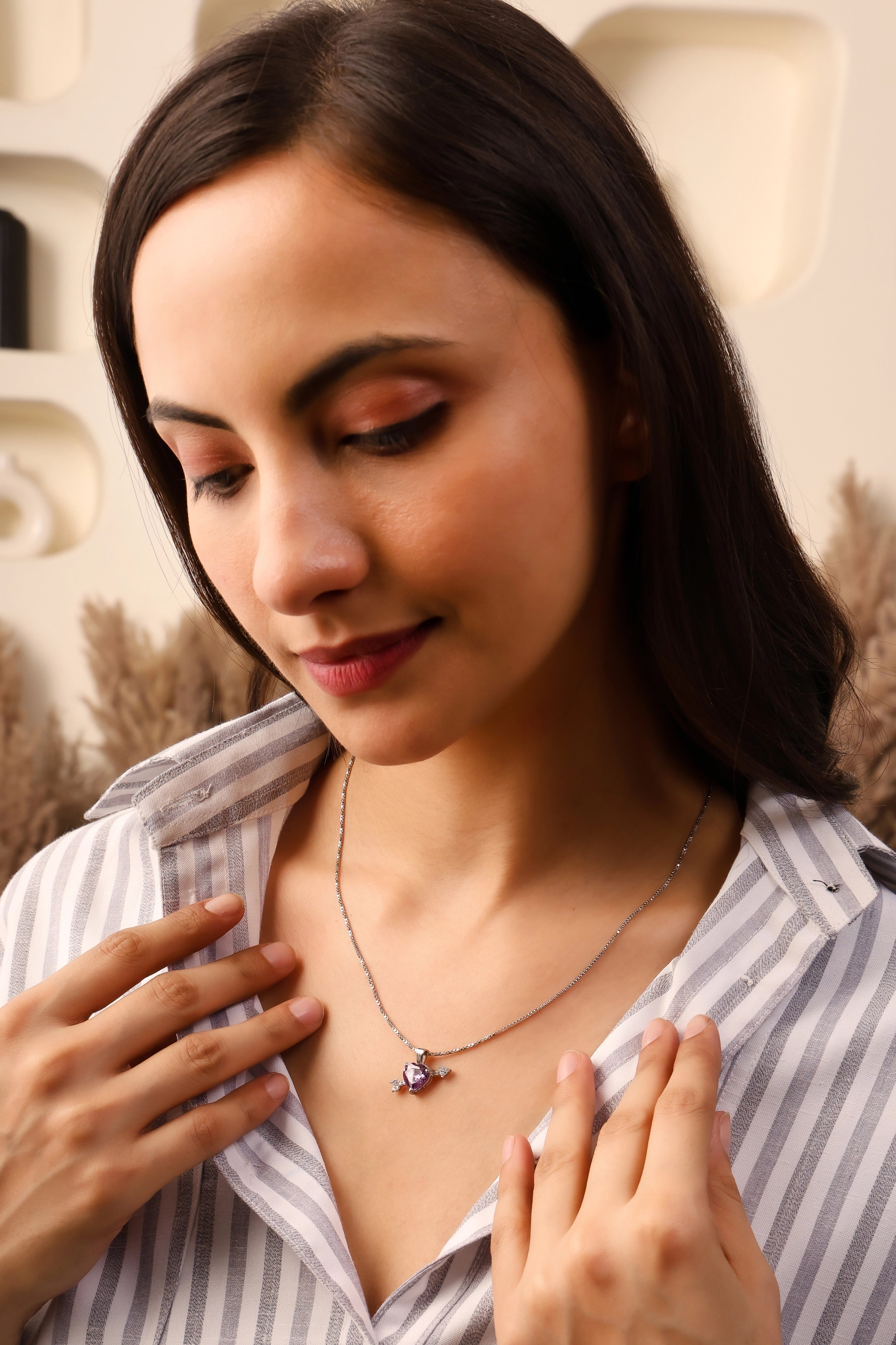 Blingie – Purple Heart Arrow Pendant Necklace